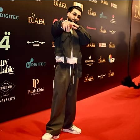 دانلود آهنگ حسین تهی به نام عاشقت منم